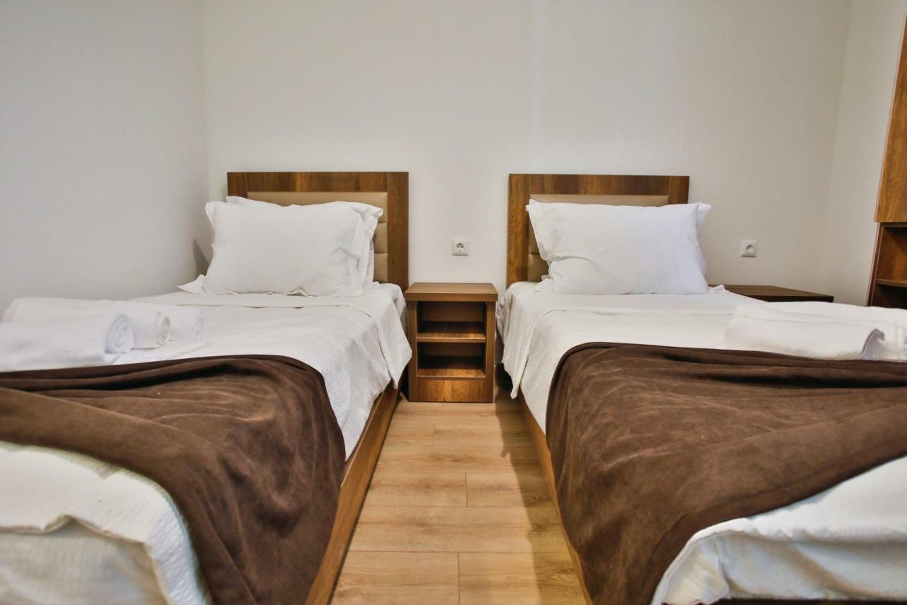 Chveni Qalaqi Hotel Kutaiszi Kültér fotó